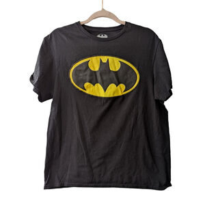 Batman Shirt Mens Large Tshirt Black Graphic Tee, Comics